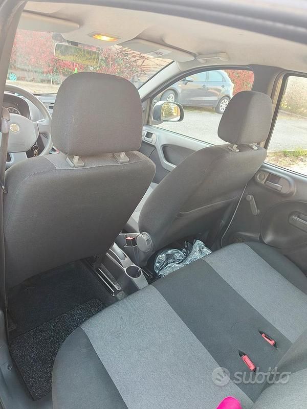 Usata Fiat Panda 77 CV (56 kW) 2010 Grigio Utilitaria