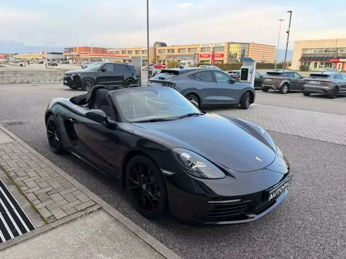Usata Porsche 718 299 CV (219 kW) 2018 Nero Cabrio