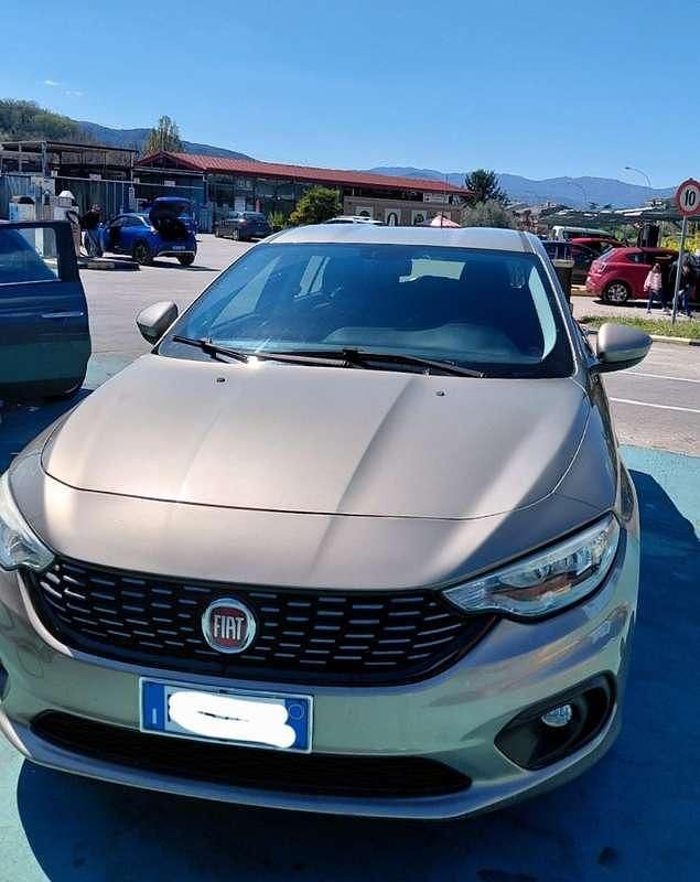 Usata Fiat Tipo Pop 95 CV (69 kW) 2017 Berlina