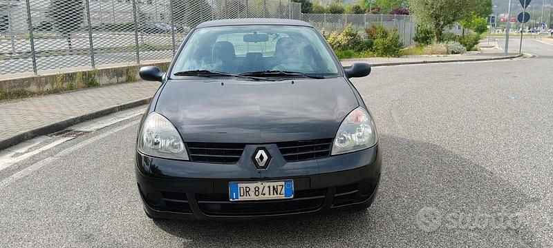 Usata Renault Clio II 59 CV (43 kW) 2008 Nero Utilitaria