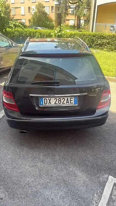 Usata Mercedes C220 Elegance 170 CV (125 kW) 2009 Station wagon