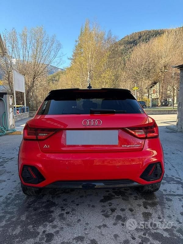 Usata Audi A1 Ambiente 150 CV (110 kW) 2020 Rosso SUV