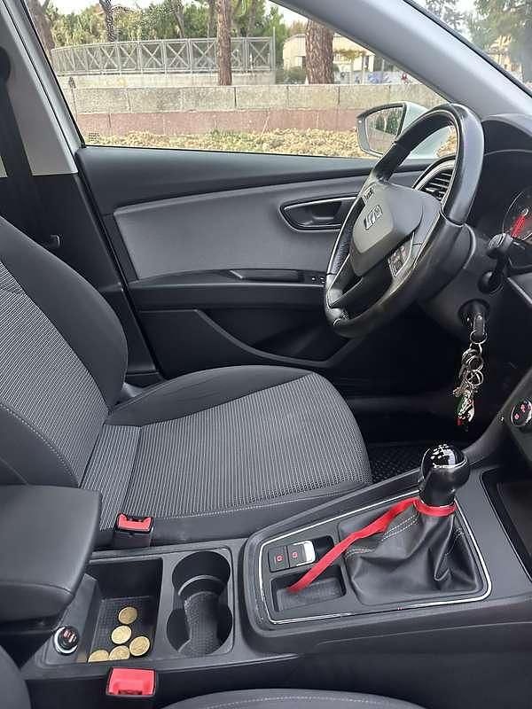 Usata Seat Leon Style 131 CV (96 kW) 2020 Berlina