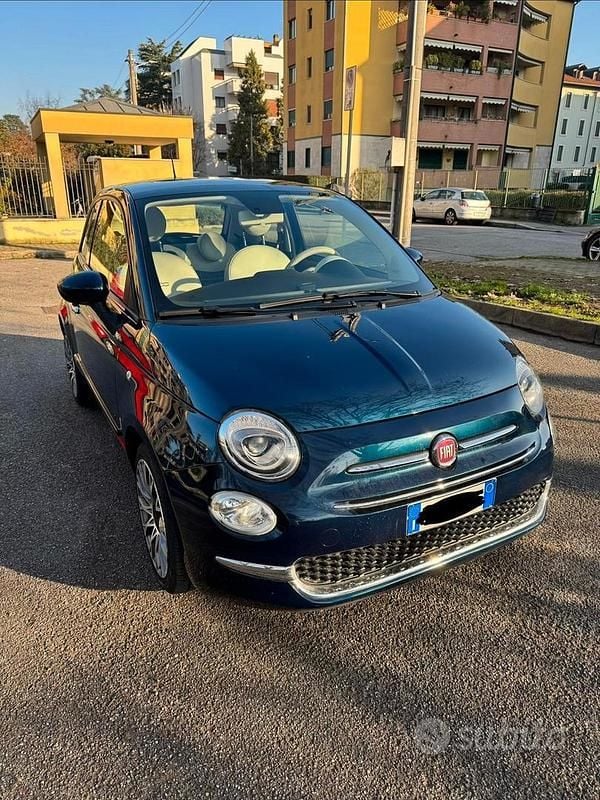 Usata Fiat 500 Lounge 70 CV (51 kW) 2019 Blu Utilitaria