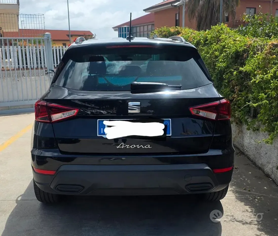 Usata Seat Arona Black Edition 95 CV (69 kW) 2025 Nero SUV
