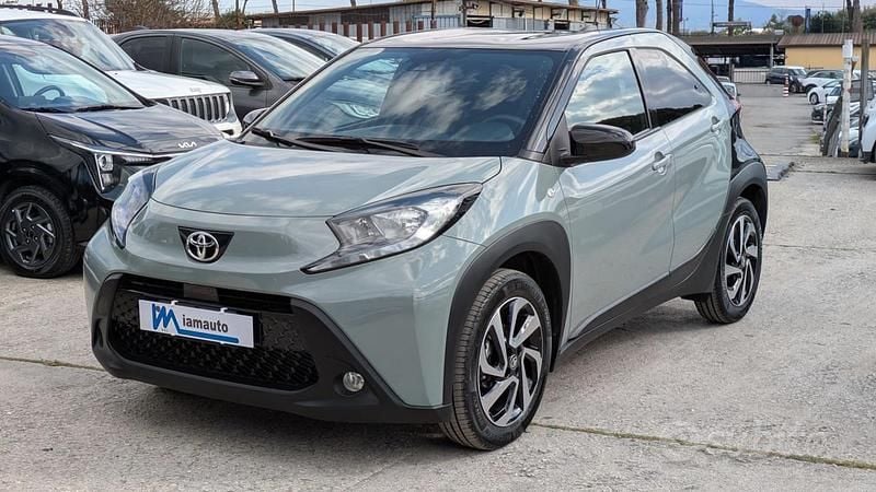 Usata Toyota Aygo X Active 72 CV (52 kW) 2025 Verde SUV