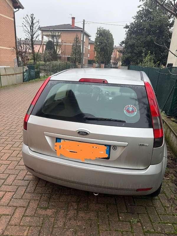 Usata Ford Fiesta Collection 68 CV (50 kW) 2005 Berlina