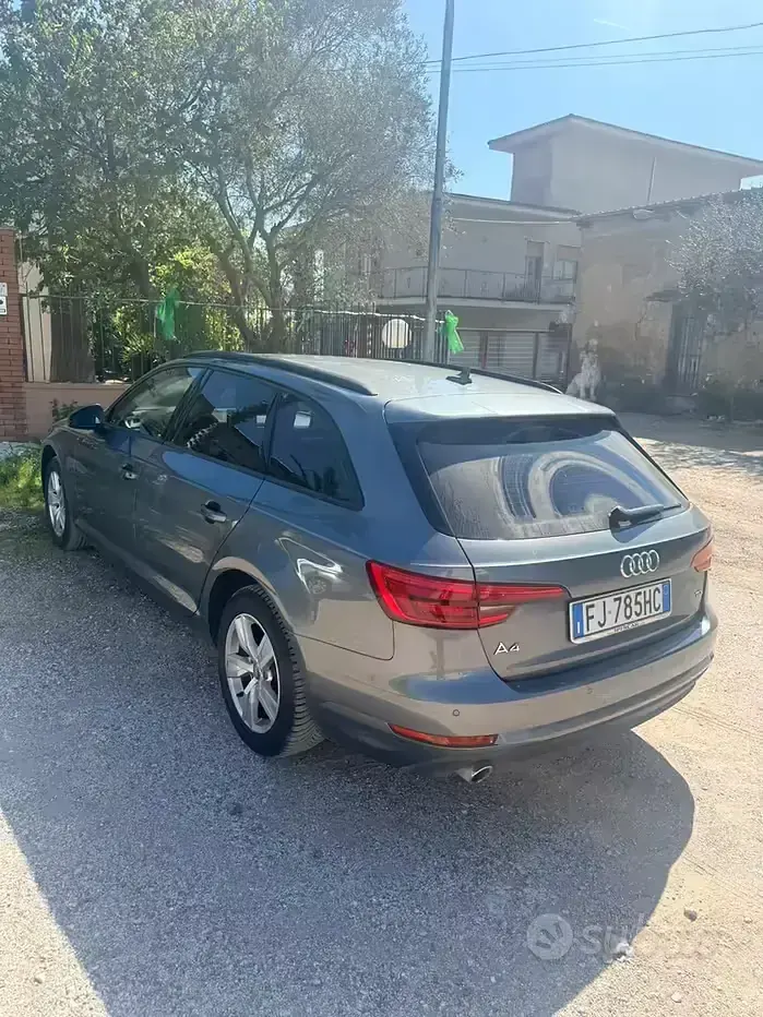 Usata Audi A4 Ambiente 120 CV (88 kW) 2017 Berlina