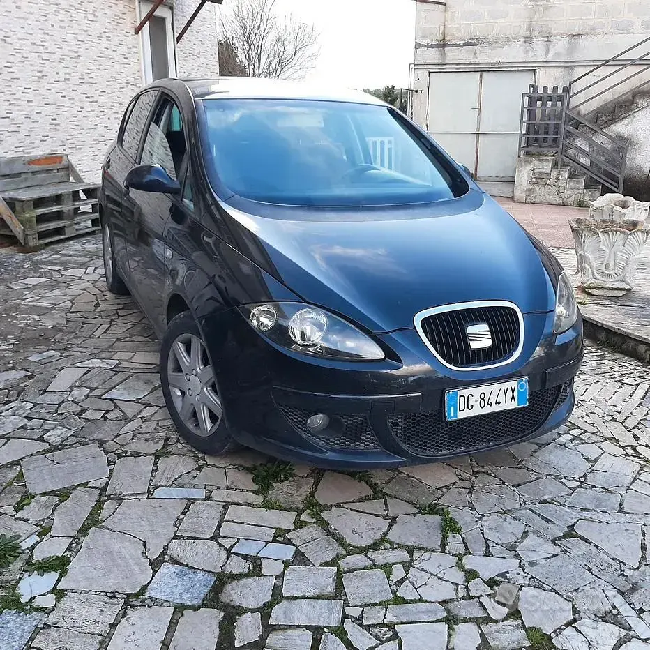 Usata Seat Altea 105 CV (77 kW) 2007 Nero Monovolume