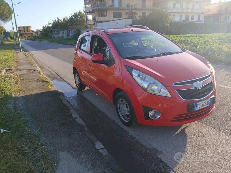 Usata Chevrolet Spark LS 68 CV (50 kW) 2011 Rosso Utilitaria