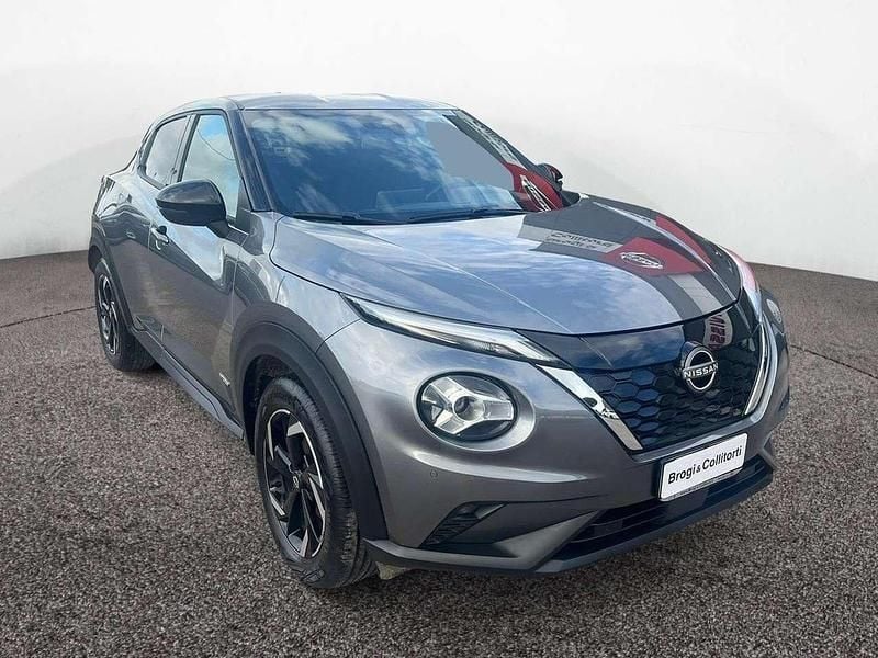 Grigio Usata 2022 Nissan Juke N-Connecta SUV | 19.900 € (Buon prezzo) - Immagine 1/4