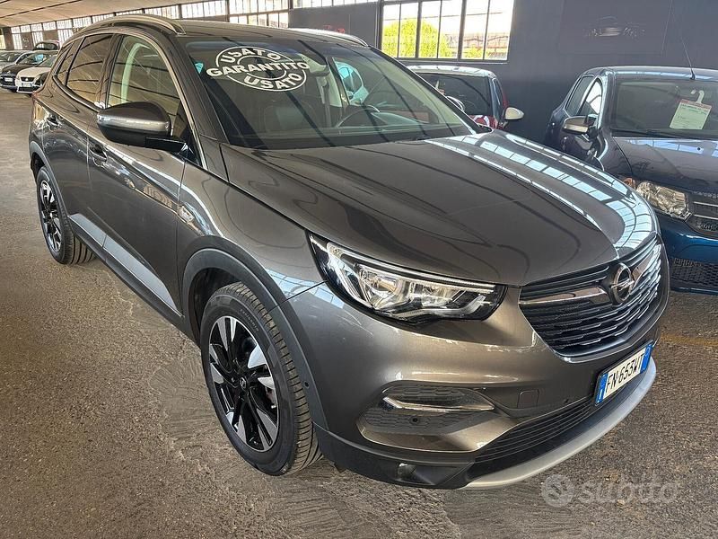 Usata Opel Grandland X Ultimate 131 CV (96 kW) 2018 Grigio SUV