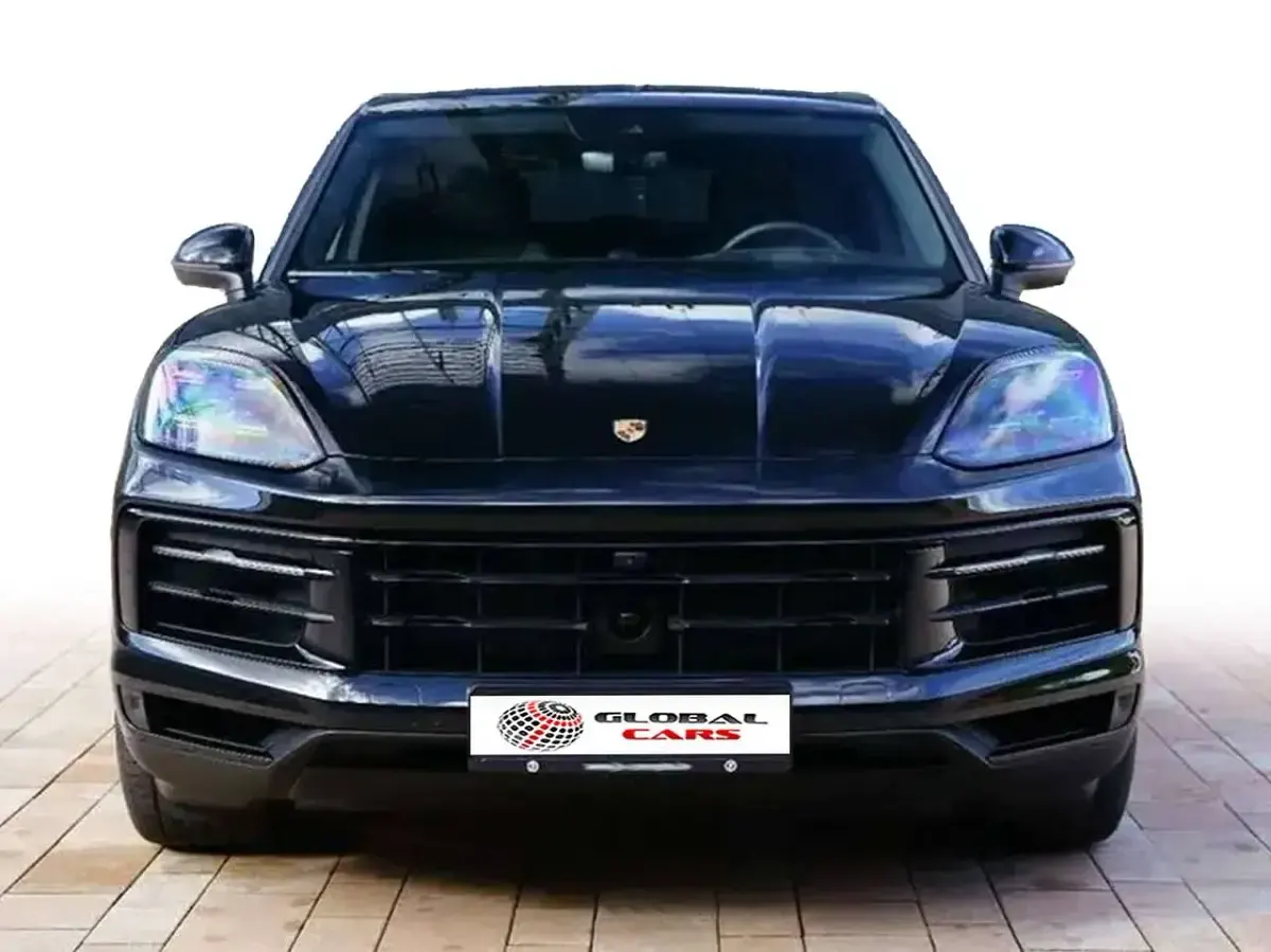 Usata Porsche Cayenne E-Hybrid Coupe 354 CV (260 kW) 2025 Nero SUV