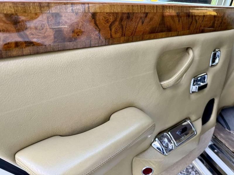 Usata Rolls Royce Silver Shadow 200 CV (147 kW) 1979 Other Berlina