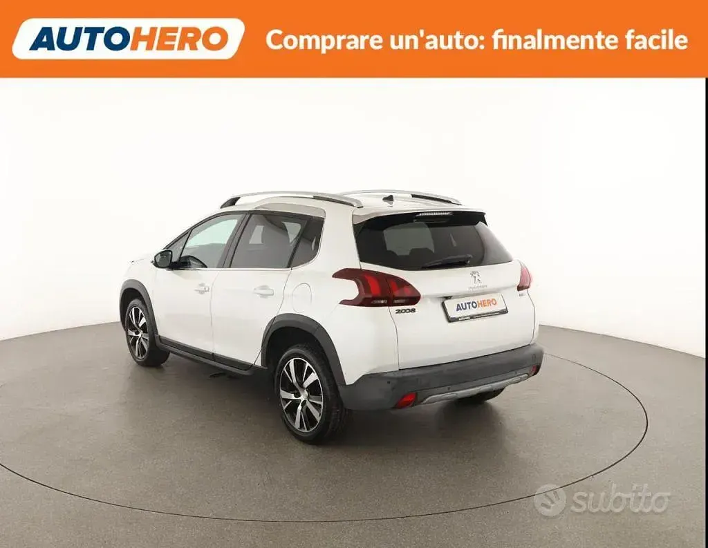 Usata Peugeot 2008 S 110 CV (80 kW) 2017 Bianco SUV
