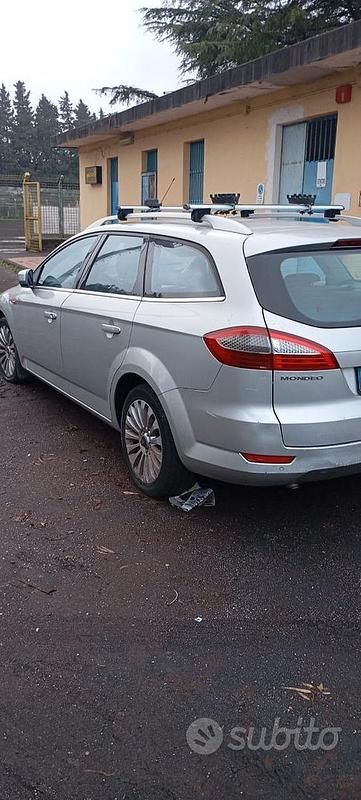 Usata Ford Mondeo 140 CV (102 kW) 2009 Grigio Station wagon