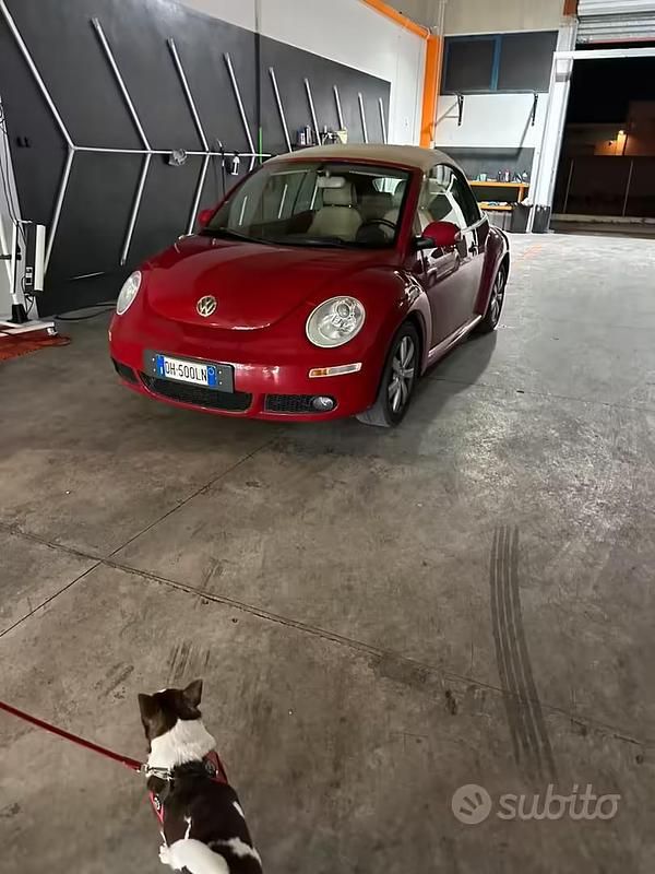 Usata VW New Beetle 2007 Rosso Utilitaria