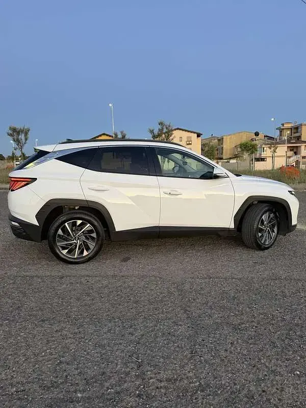 Usata Hyundai Tucson Advanced 116 CV (85 kW) 2021 Bianco SUV