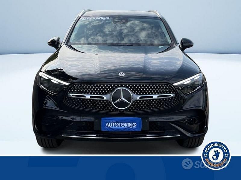 Usata Mercedes GLC300e AMG 353 CV (259 kW) 2024 Nero metallizzato SUV