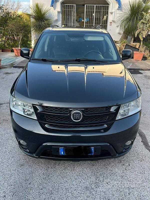Usata Fiat Freemont Lounge 170 CV (125 kW) 2013 Nero SUV