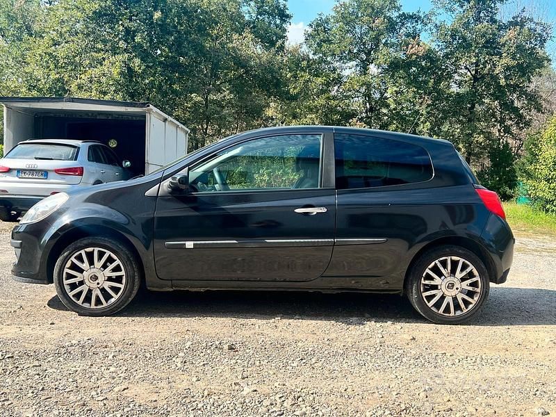 Usata Renault Clio II LE 2008 Nero Berlina