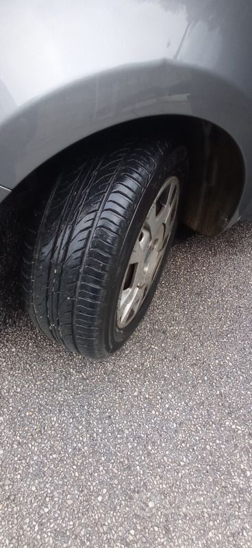 Usata Fiat Idea 95 CV (69 kW) 2004 Grigio Monovolume