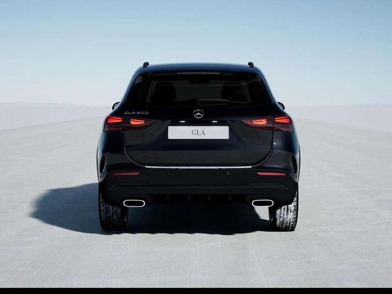 Nuova Mercedes GLA200 Advanced Plus 163 CV (119 kW) 2026 Nero SUV