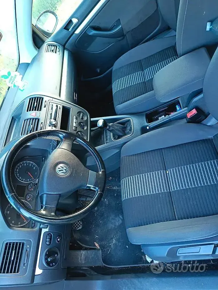Usata VW Golf VI 115 CV (84 kW) 2008 Nero Utilitaria