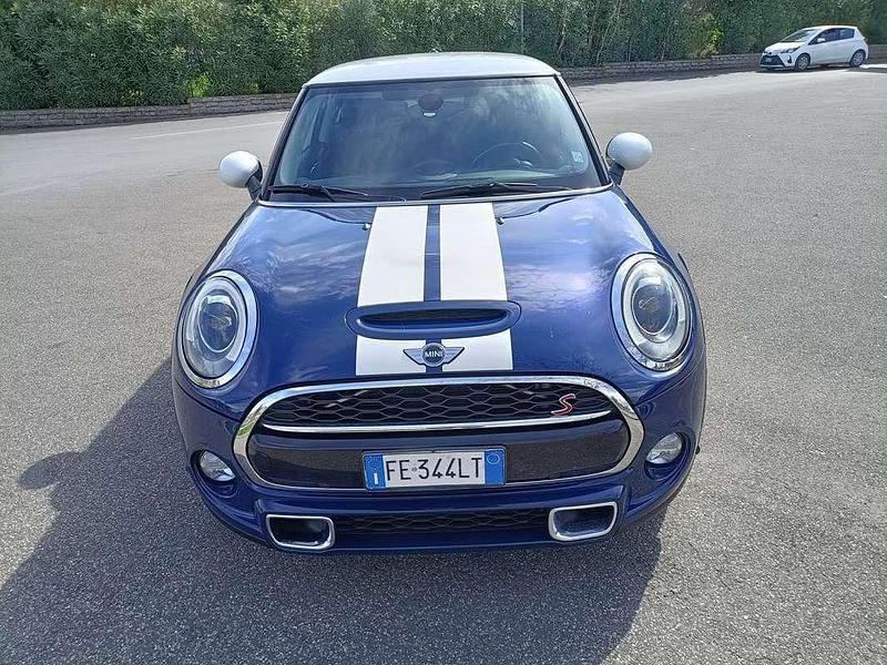 Usata Mini Cooper SD Hype 170 CV (125 kW) 2016 Blu/azzurro Utilitaria