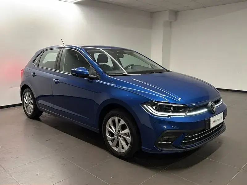 Usata VW Polo Style 95 CV (69 kW) 2025 Blu Utilitaria