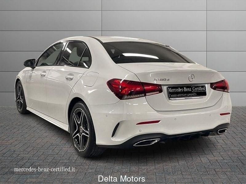 Usata Mercedes A180 Premium 116 CV (85 kW) 2023 Bianco Utilitaria