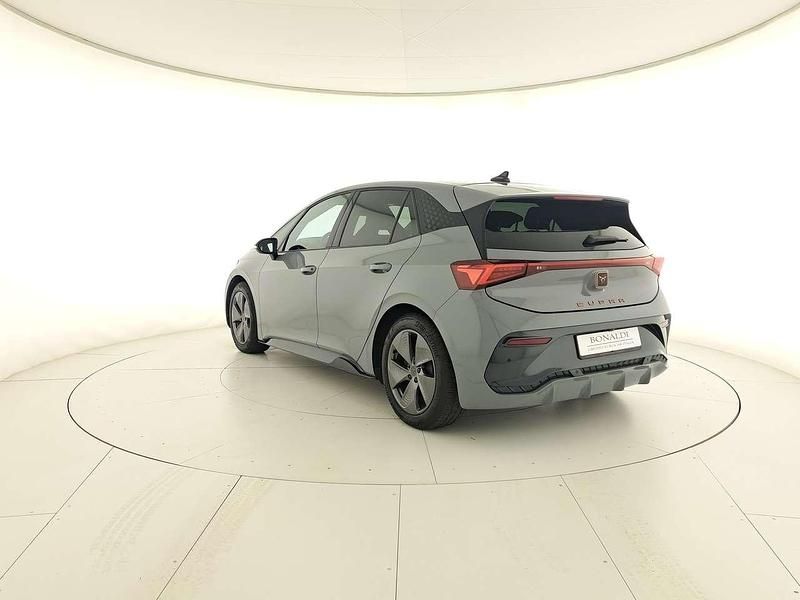 Usata Cupra Born 69 kW (95 CV) 2022 Grigio vapore Utilitaria