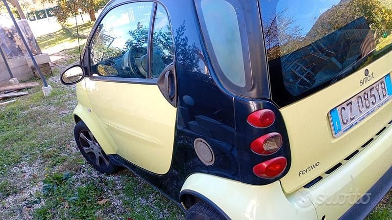 Usata Smart #1 2004 Giallo SUV