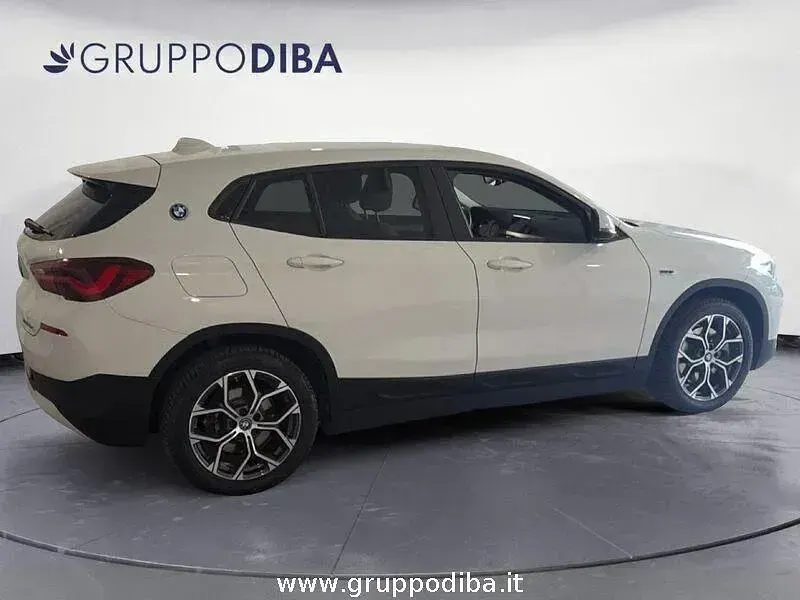 Usata BMW X2 125 CV (91 kW) 2022 Bianco SUV