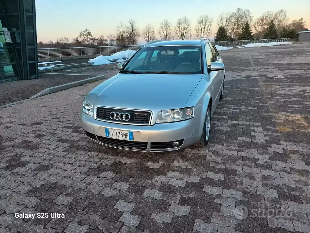 Usata Audi A4 131 CV (96 kW) 2005 Grigio Station wagon