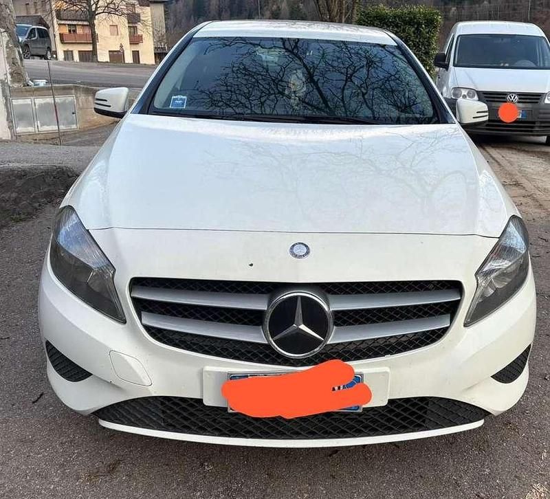 Usata Mercedes A180 Executive 109 CV (80 kW) 2014 Berlina
