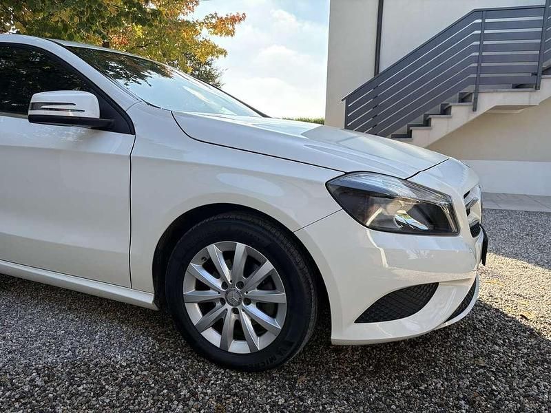 Usata Mercedes A160 Executive 90 CV (66 kW) 2015 Bianco Berlina