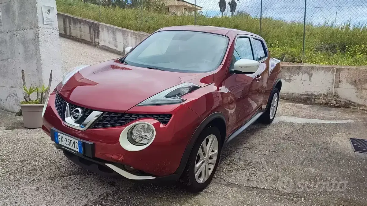 Usata Nissan Juke Tekna 110 CV (80 kW) 2018 Rosso SUV