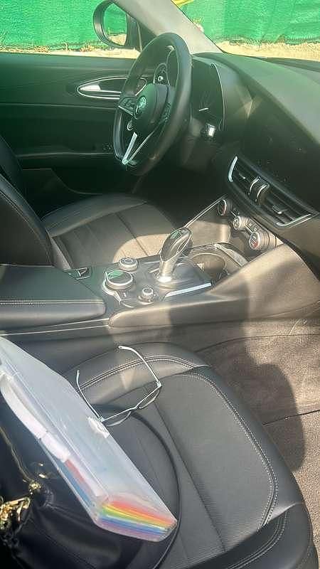 Usata Alfa Romeo Giulia Super 179 CV (131 kW) 2017 Berlina