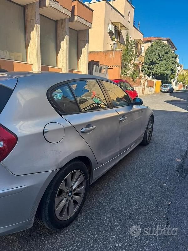 Usata BMW 120 177 CV (130 kW) 2007 Grigio Utilitaria