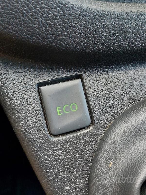 Usata Opel Vivaro S 125 CV (91 kW) 2017 Grigio Monovolume