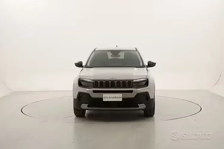 Usata Jeep Avenger Summit 101 CV (74 kW) 2025 Grigio SUV