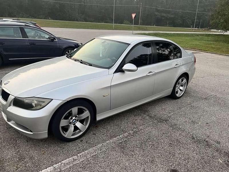 Usata BMW 320 177 CV (130 kW) 2007 Grigio Berlina