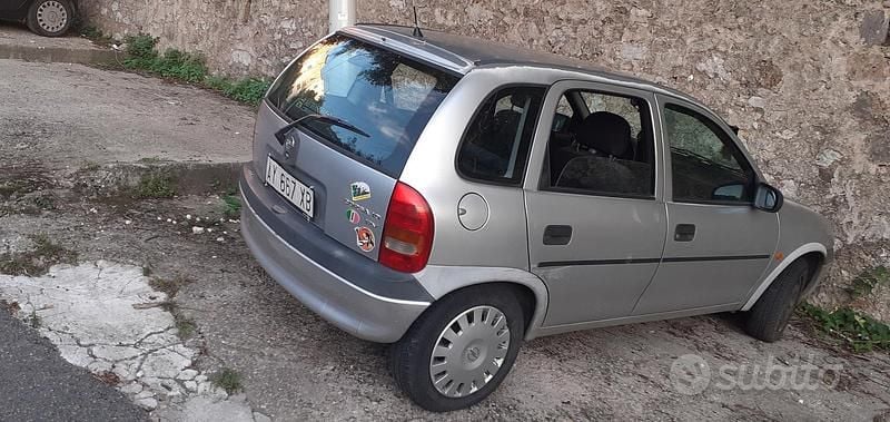 Usata Opel Corsa 1998 Grigio Utilitaria