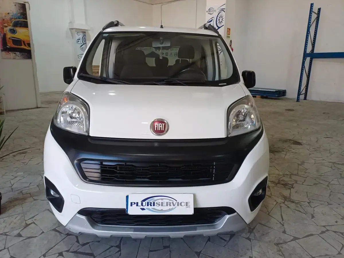 Usata Fiat Qubo Trekking 95 CV (69 kW) 2019 Bianco Monovolume