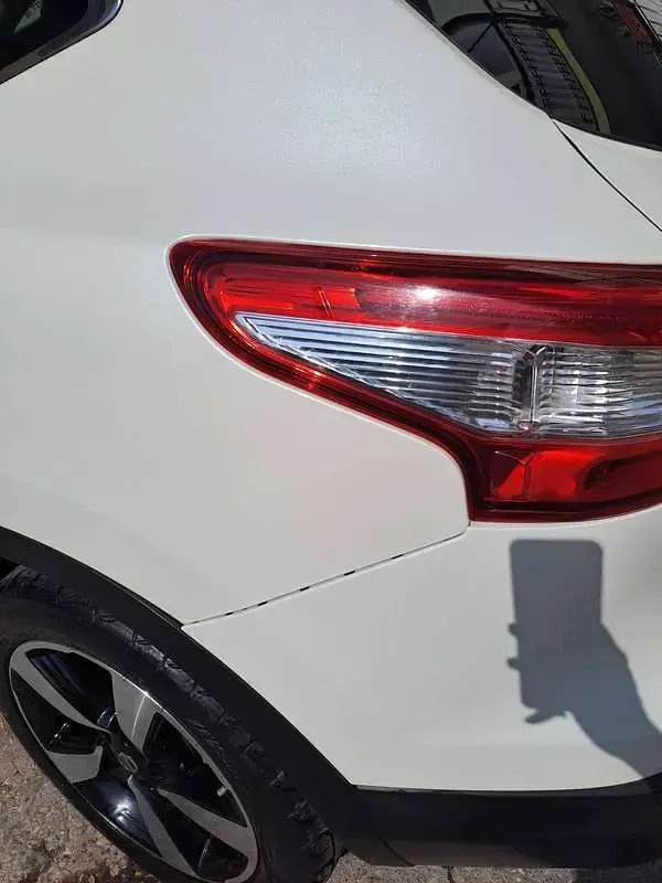 Usata Nissan Qashqai N-Connecta 131 CV (96 kW) 2016 Bianco SUV