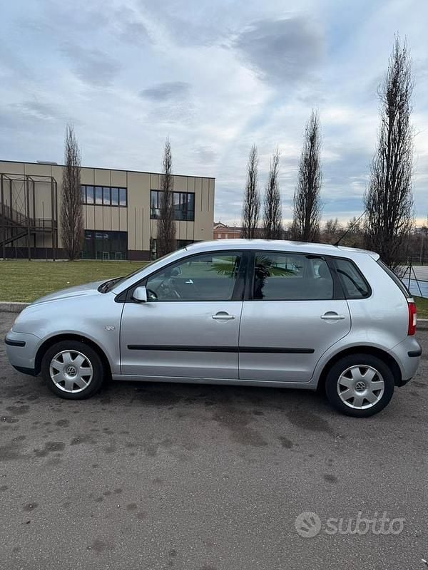 Usata VW Polo 2002 Grigio Berlina