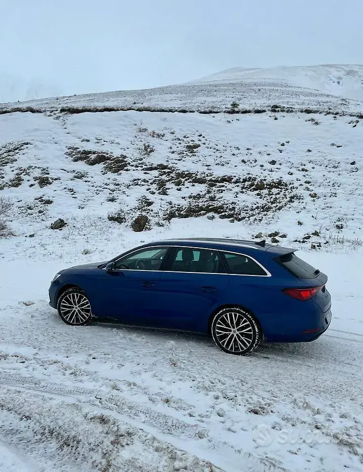 Usata Seat Leon 180 CV (132 kW) 2020 Blu Station wagon