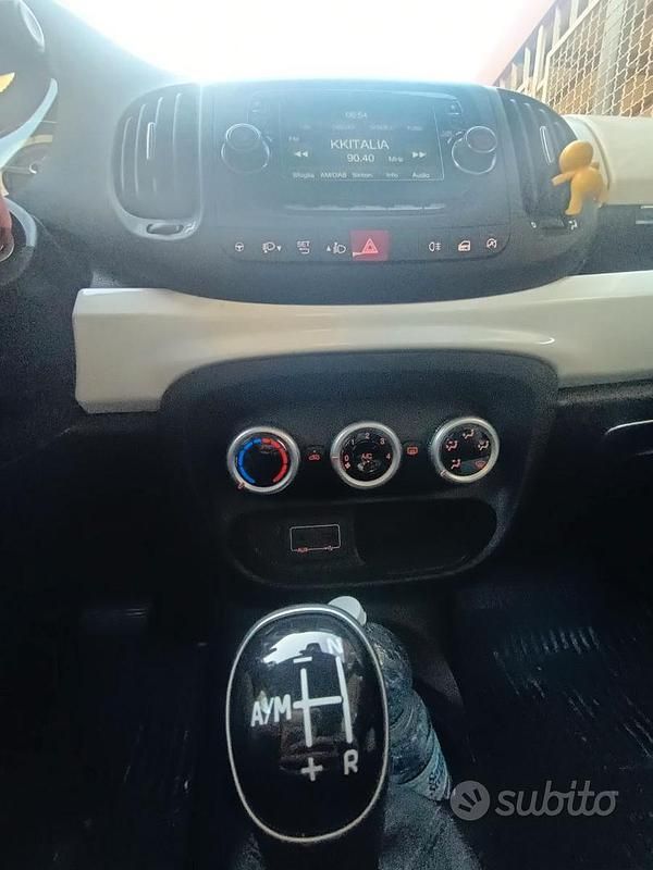 Begagnad Fiat 500L 95 HK (69 kW) 2016 Vit Minibuss