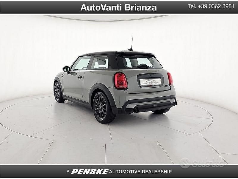 Usata Mini Cooper Classic 136 CV (100 kW) 2022 Grigio Utilitaria
